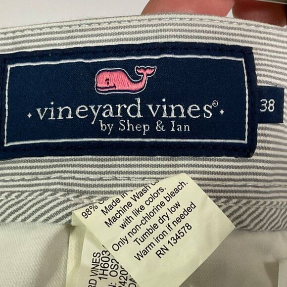 NWT Vineyard Vines 9" Pincord Stripe Breaker Shorts in Anchor Gray stripe, sz 38 - Picture 8 of 15